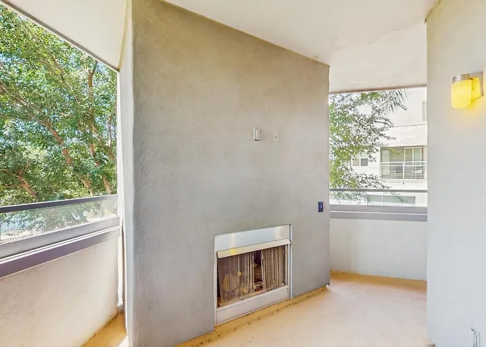 The Airplane Hangar Holiday home Tempe